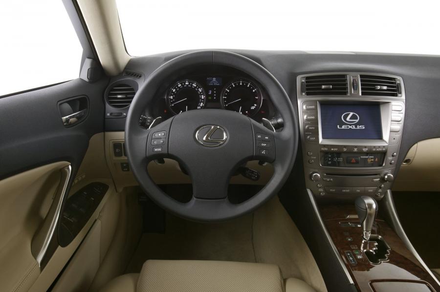  Lexus IS250 2005 года  (фото 87 из 141)